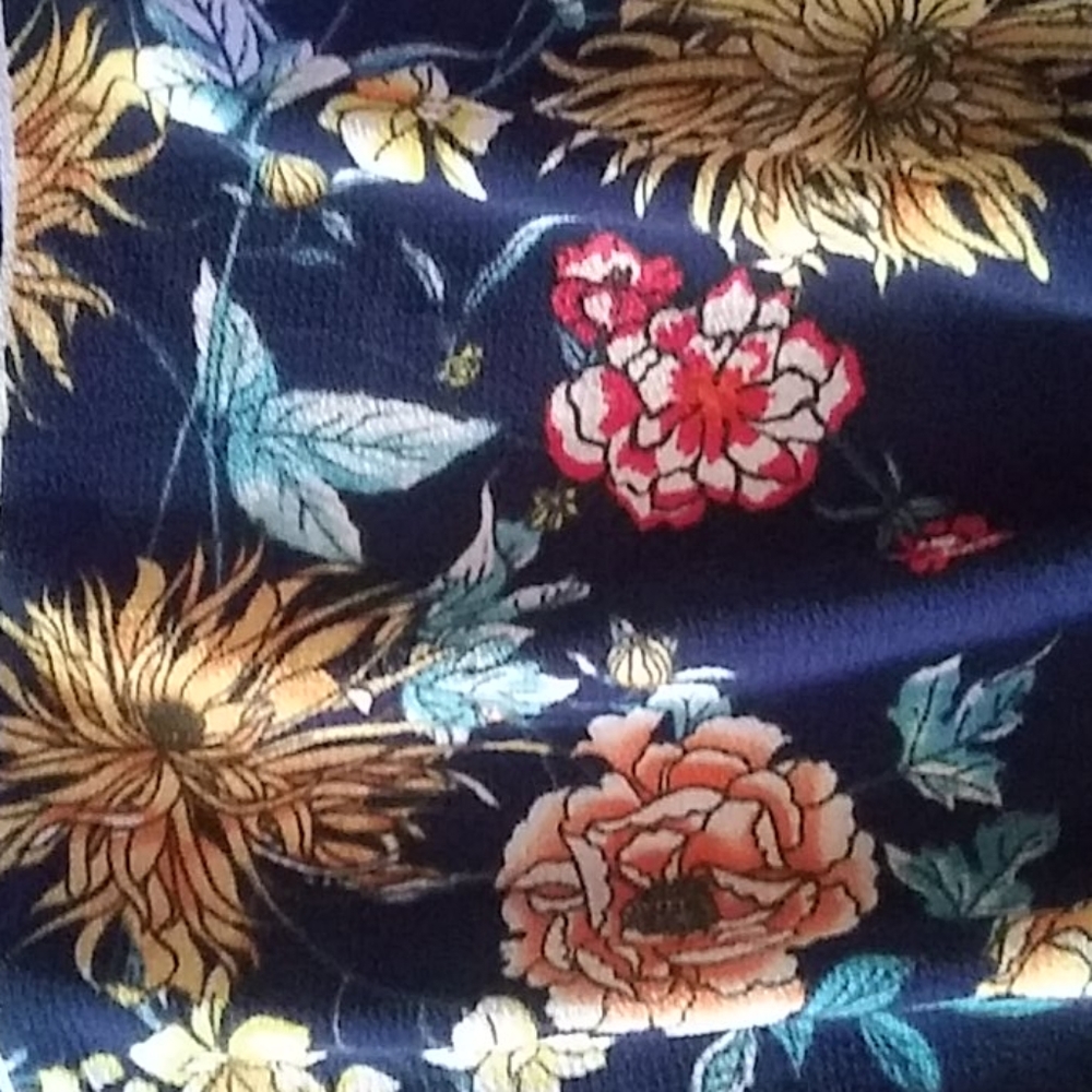 Blouse - Picture 3 of 3